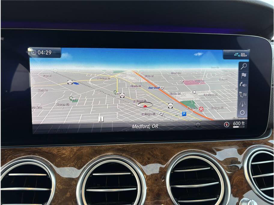 Used 2020 Mercedes-Benz E 450 4MATIC Sedan image 11