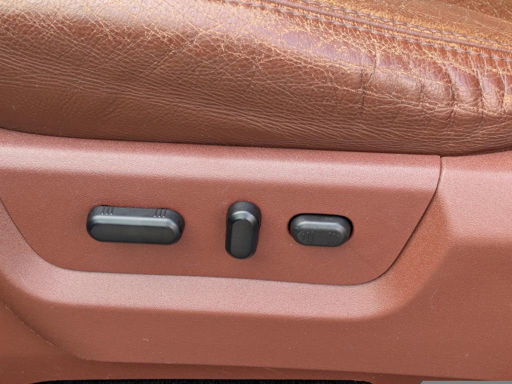 Used 2012 Ford F250 King Ranch w/ King Ranch w/Chrome Pkg image 20