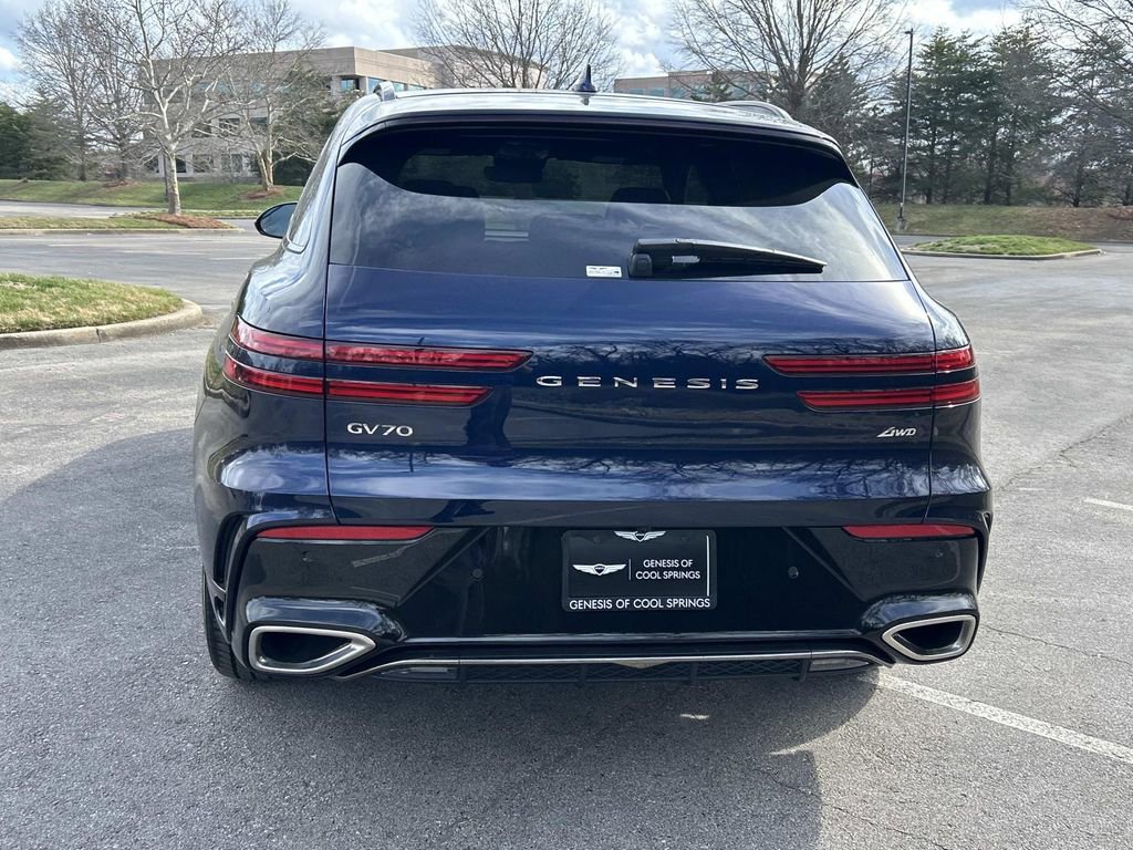 New 2026 Genesis GV70 2.5T Sport Prestige image 6