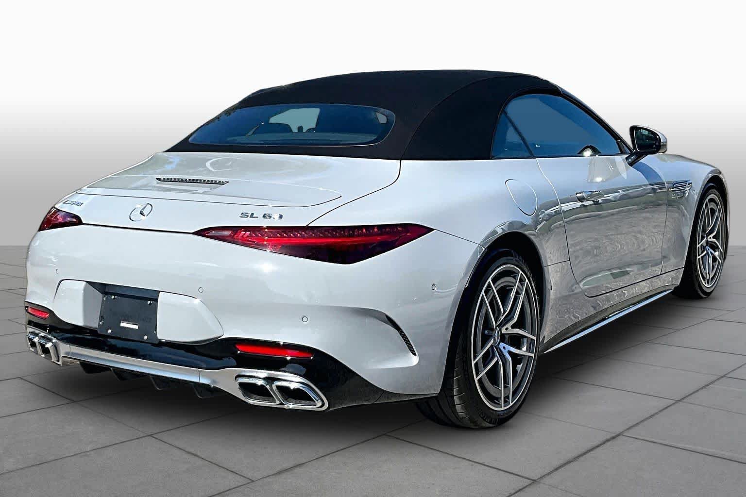 Used 2022 Mercedes-Benz SL 63 AMG 4MATIC image 13