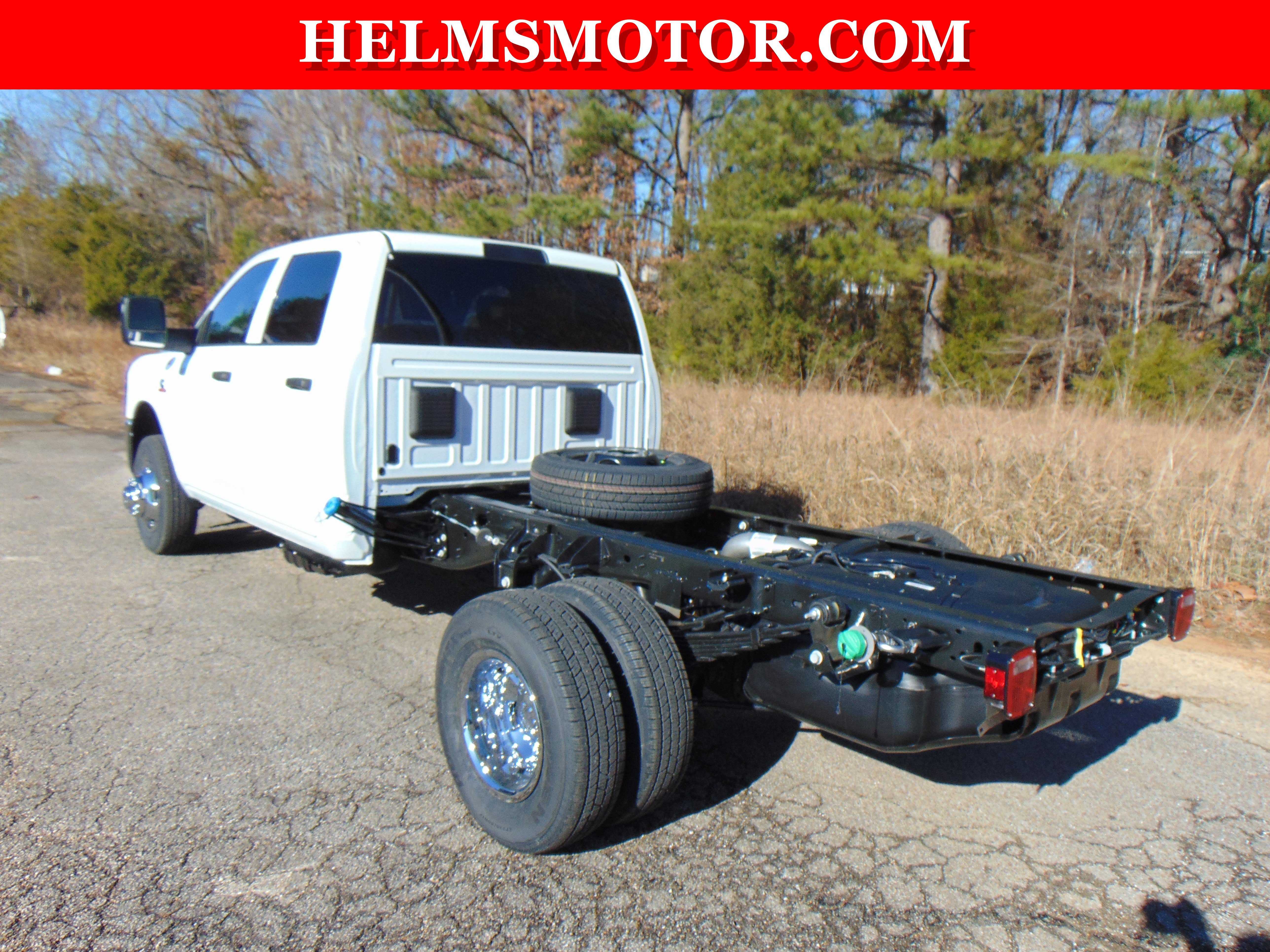 New 2026 RAM 3500 Tradesman w/ Chrome Appearance Group A AWD/4WD image 11