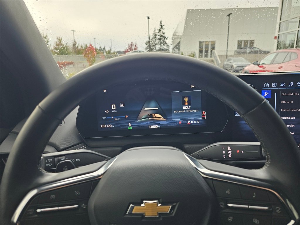 Used 2025 Chevrolet Silverado EV LT image 25