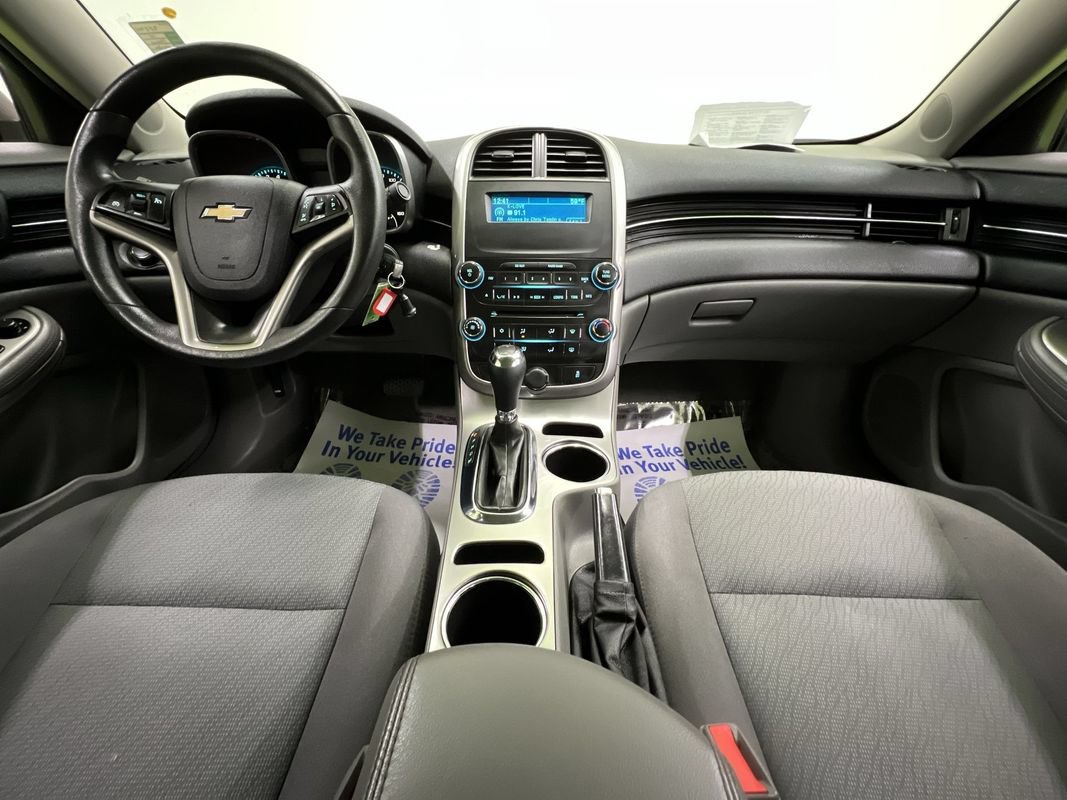 Used 2014 Chevrolet Malibu LS FWD image 18