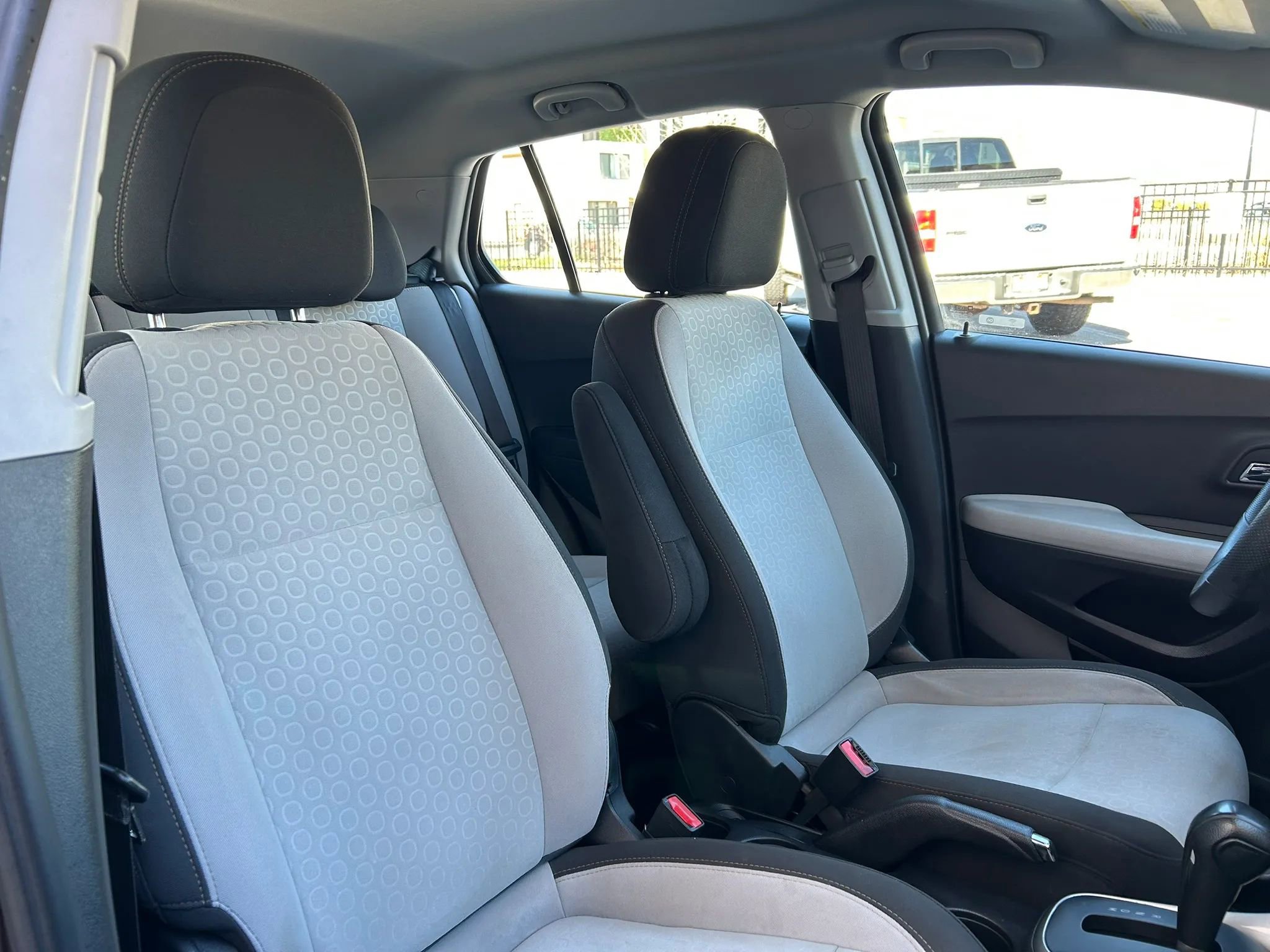 Used 2020 Chevrolet Trax LS image 20