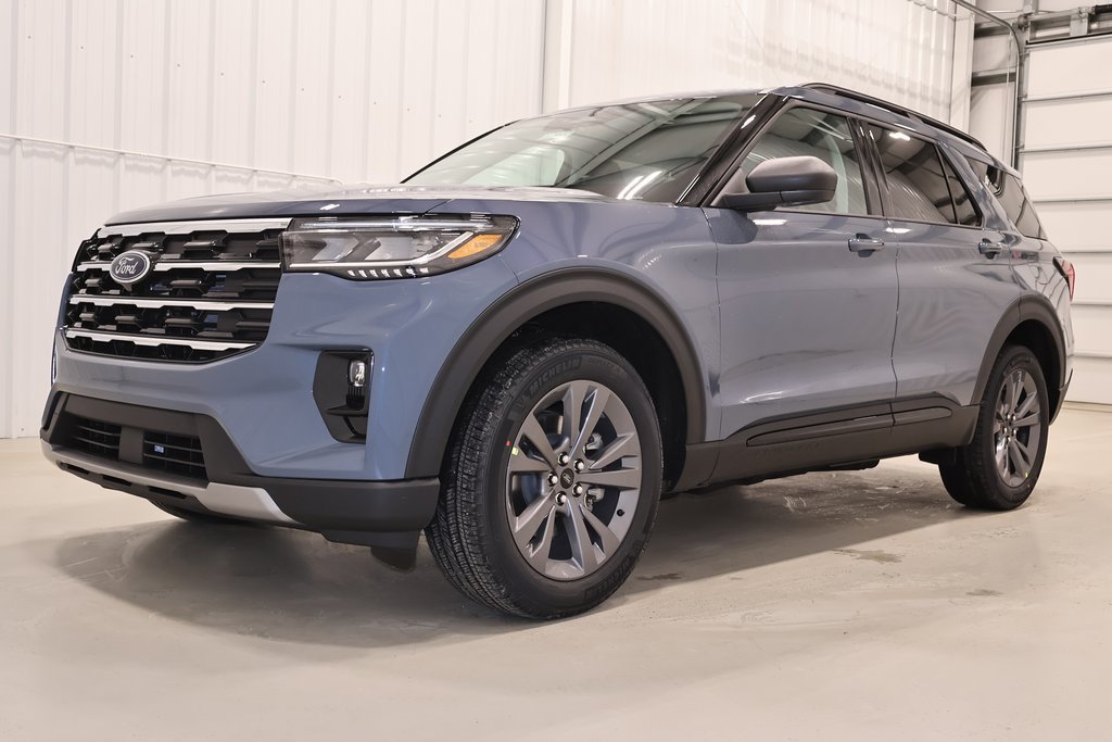New 2026 Ford Explorer Active w/ Active Comfort Package AWD/4WD image 5