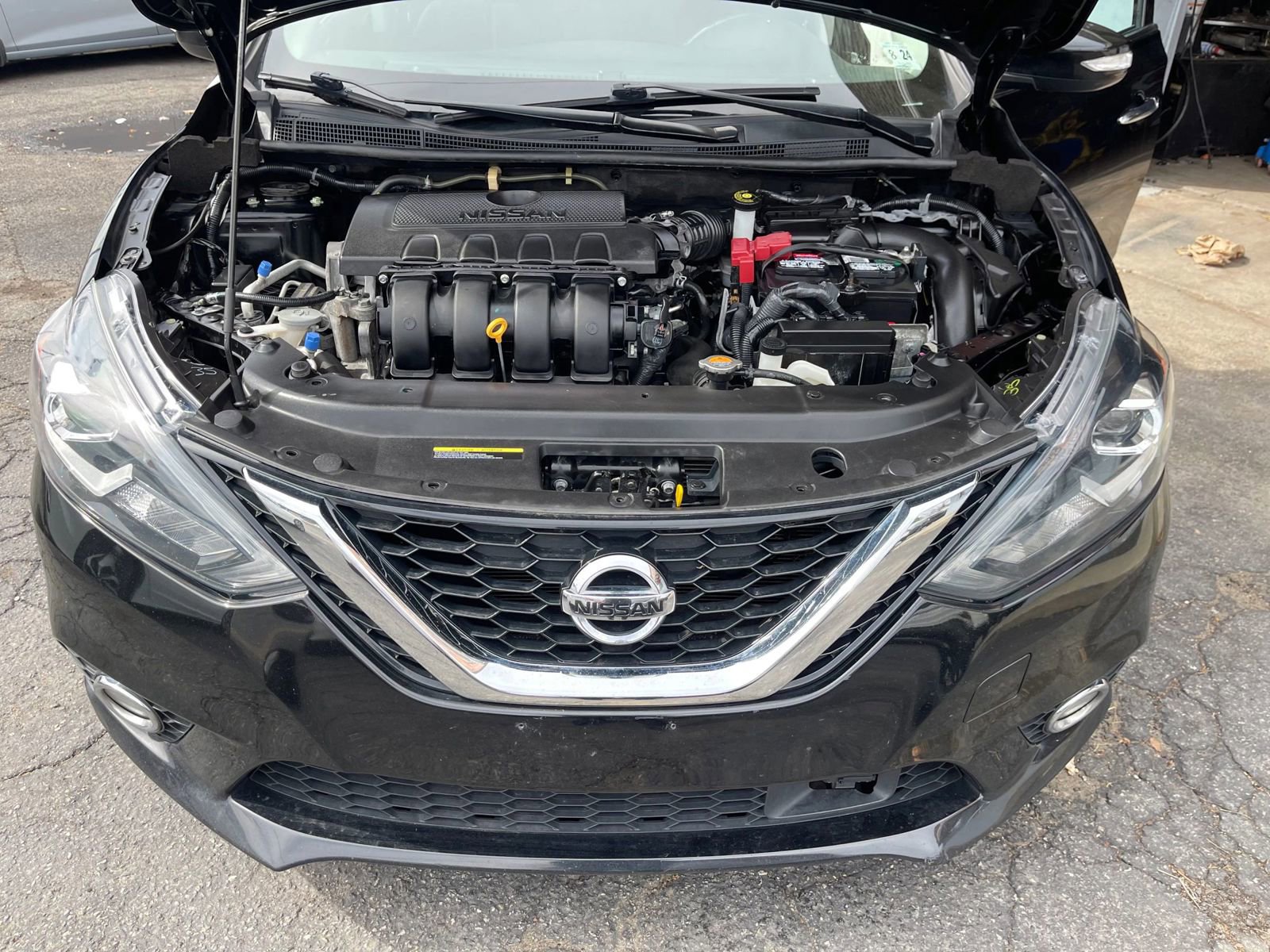 Used 2019 Nissan Sentra SR image 12