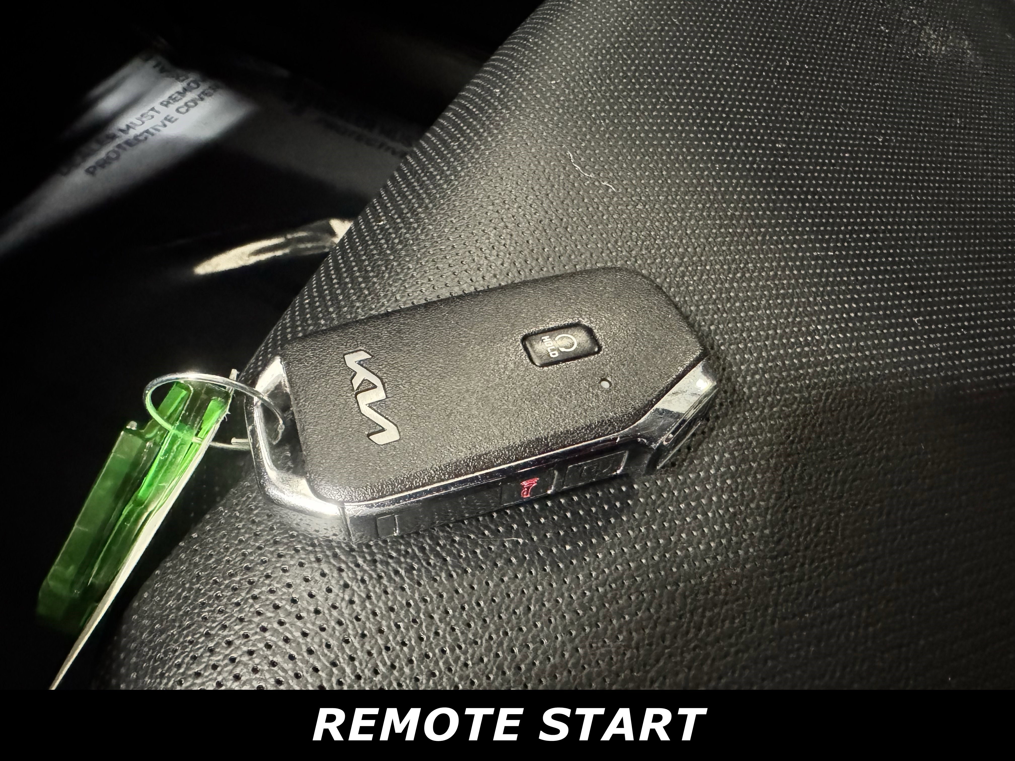 Used 2024 Kia Sportage EX image 12