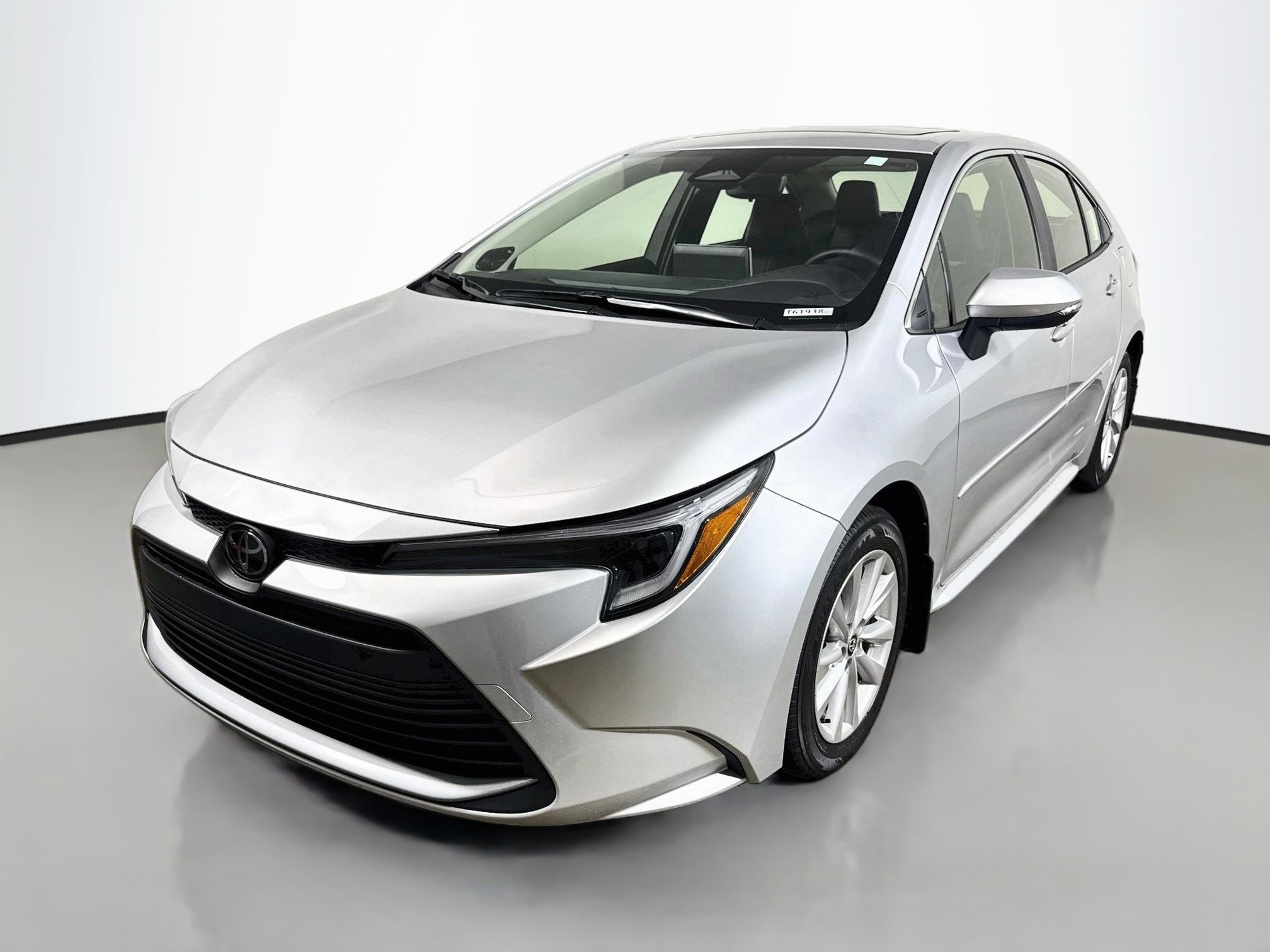 New 2026 Toyota Corolla XLE FWD image 3