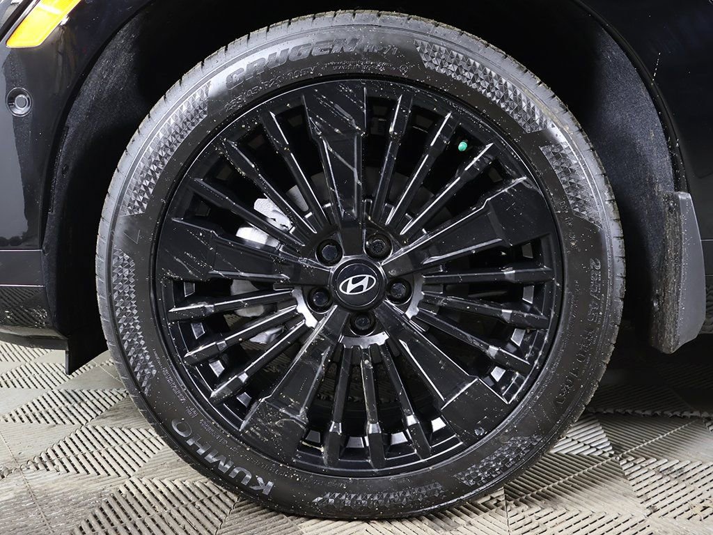 Certified 2025 Hyundai Santa Fe Calligraphy image 25