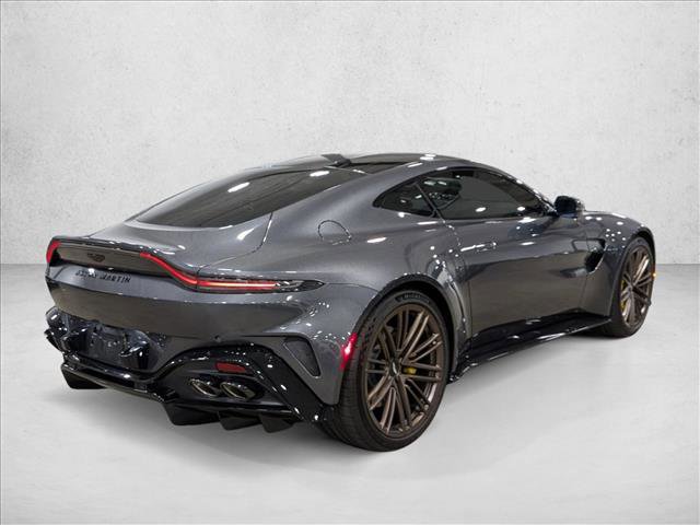Used 2025 Aston Martin V8 Vantage Coupe RWD image 5