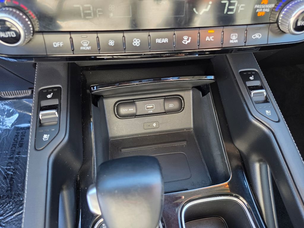 Used 2022 Kia Telluride EX w/ EX Premium Package image 24