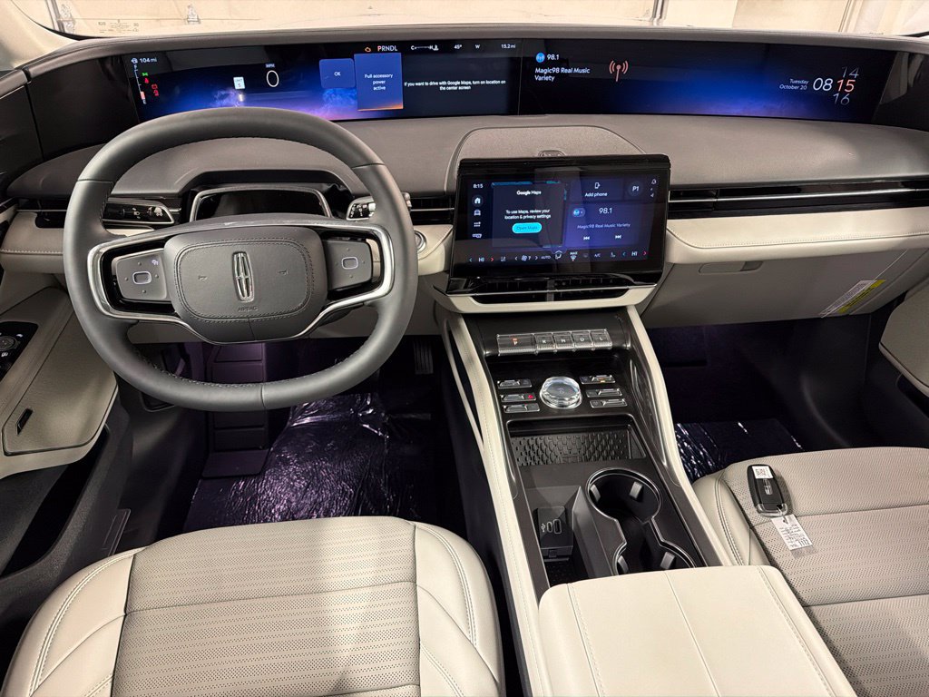 New 2026 Lincoln Nautilus Reserve w/ Jet Appearance Package AWD/4WD image 8