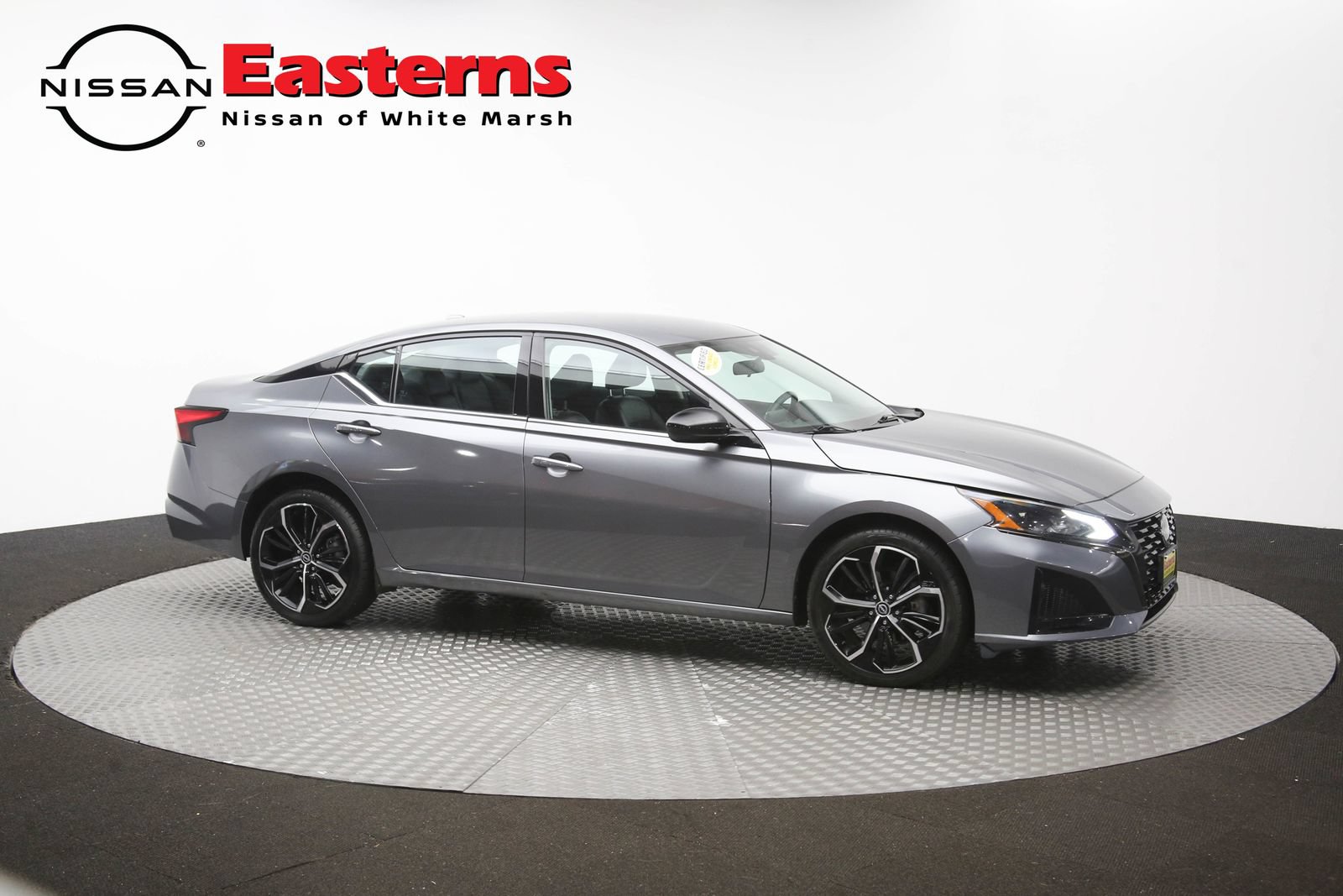 Used 2023 Nissan Altima 2.5 SR AWD/4WD image 46