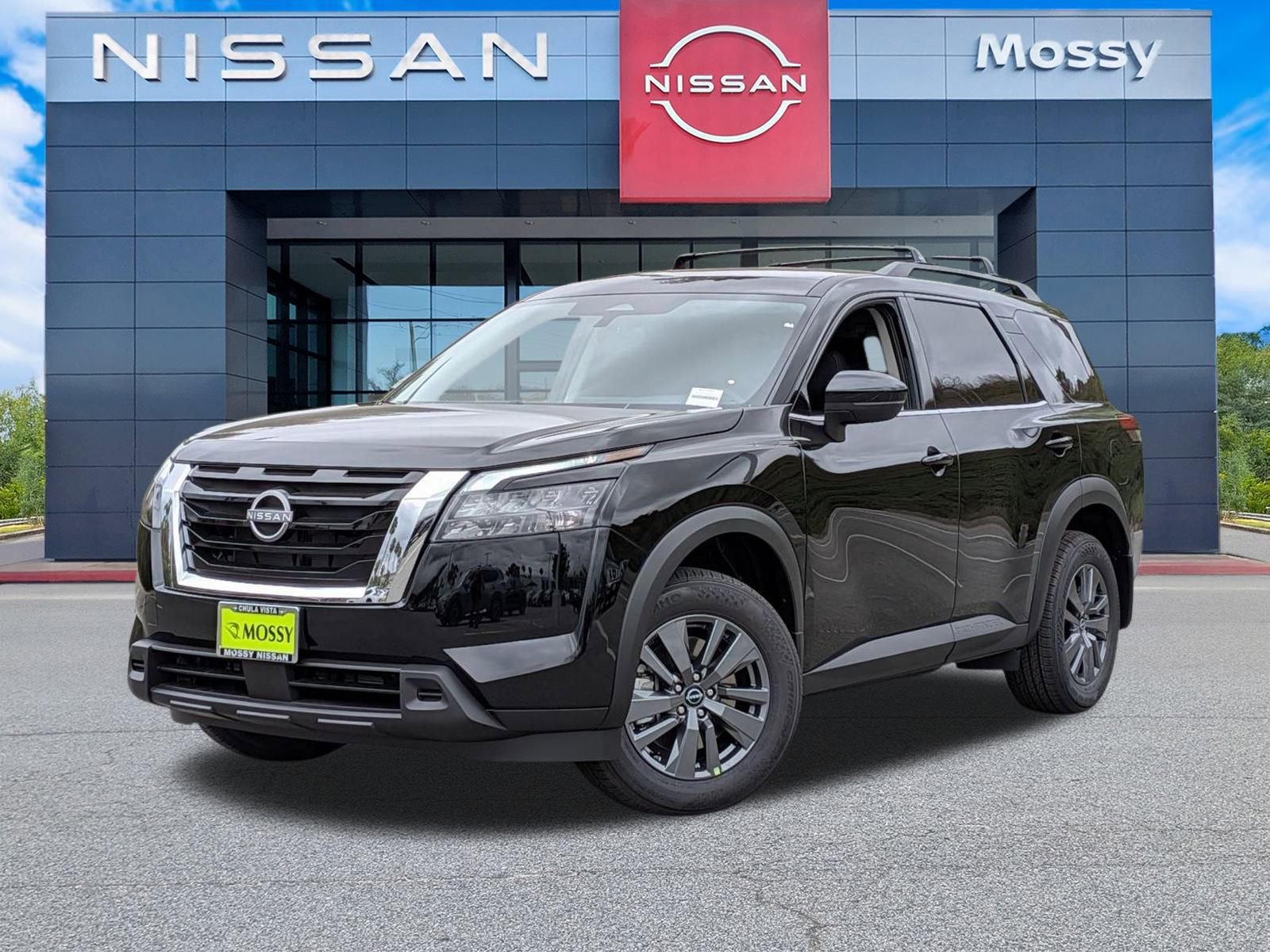 New 2025 Nissan Pathfinder SV