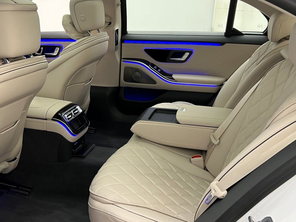 Used 2024 Mercedes-Benz S 580 4MATIC Sedan image 25