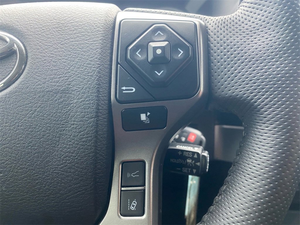 Used 2022 Toyota Tacoma SR5 image 24