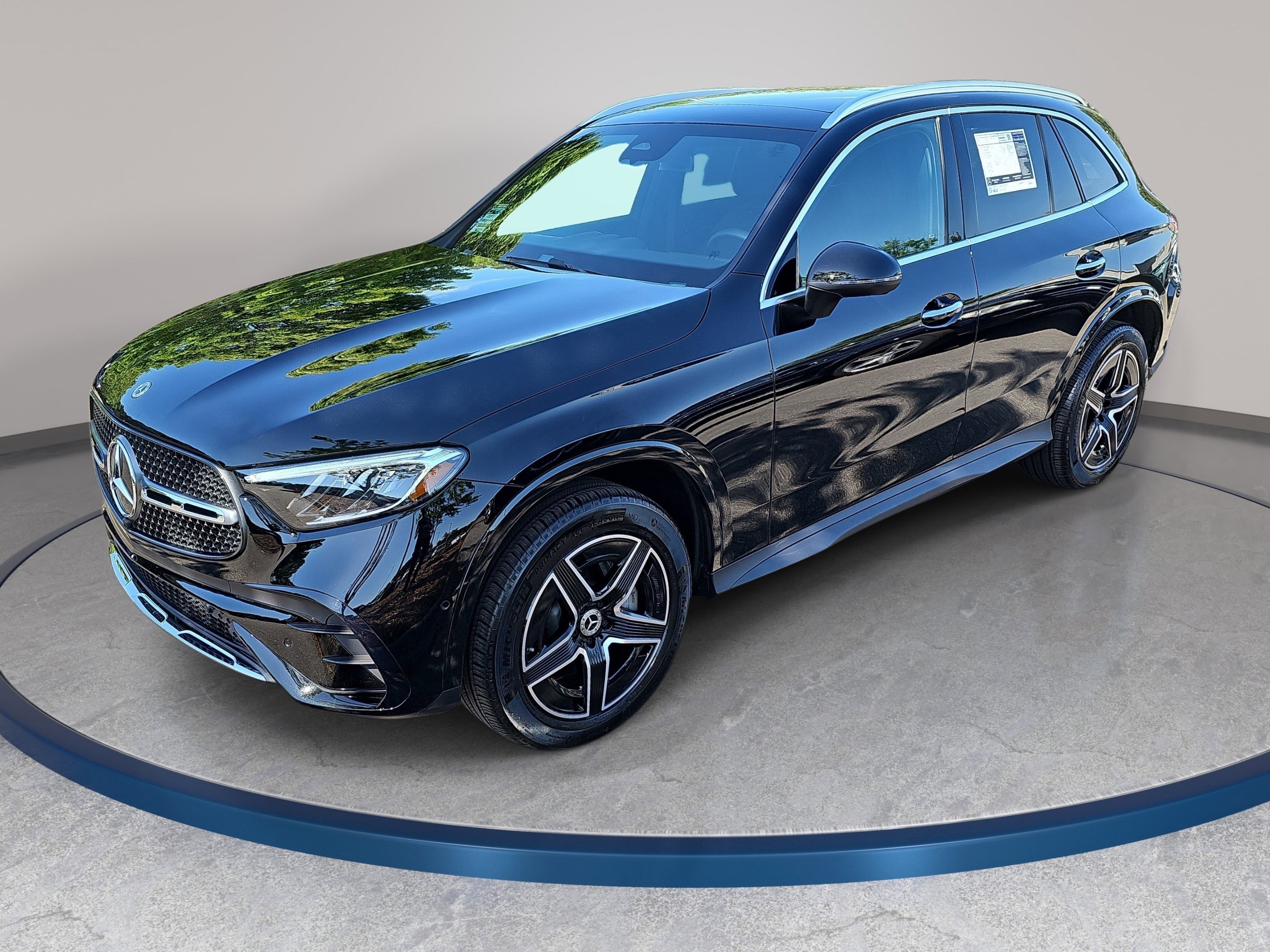 Certified 2026 Mercedes-Benz GLC 300 4MATIC image 1