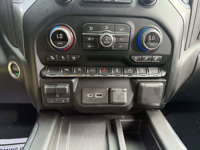 Used 2020 Chevrolet Silverado 1500 LTZ w/ LTZ Plus Package AWD/4WD image 21