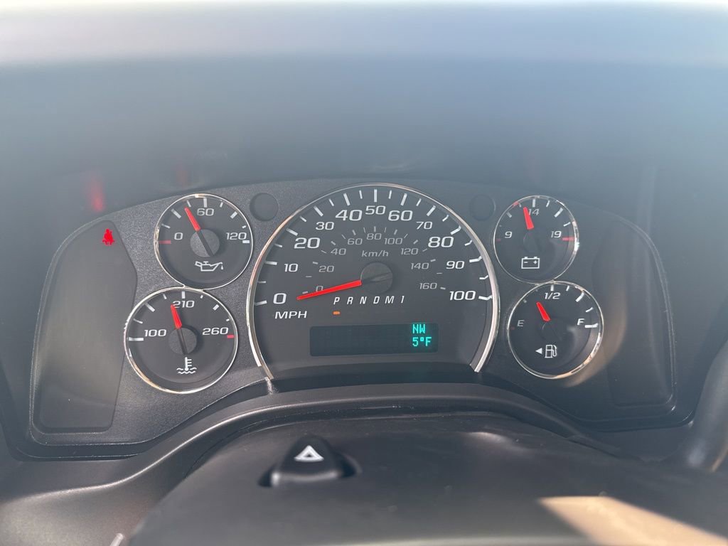 New 2025 Chevrolet Express 3500 Extended w/ Driver Convenience Package RWD image 20