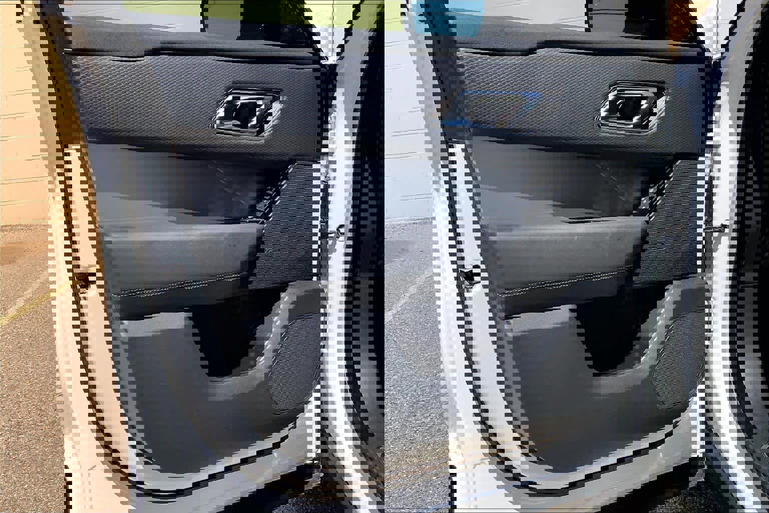 Used 2023 Land Rover Range Rover Velar R-Dynamic S AWD/4WD image 22