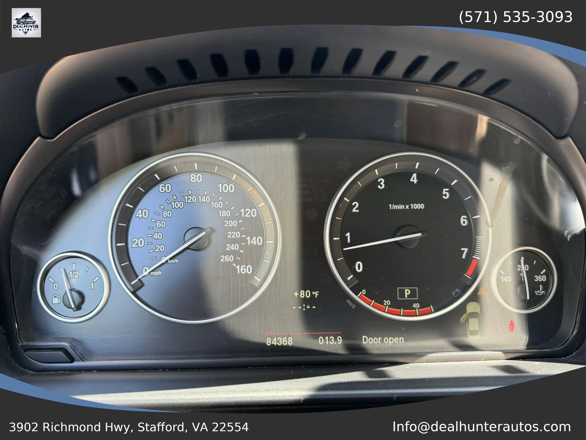 Used 2011 BMW 550i xDrive Sedan AWD/4WD image 40