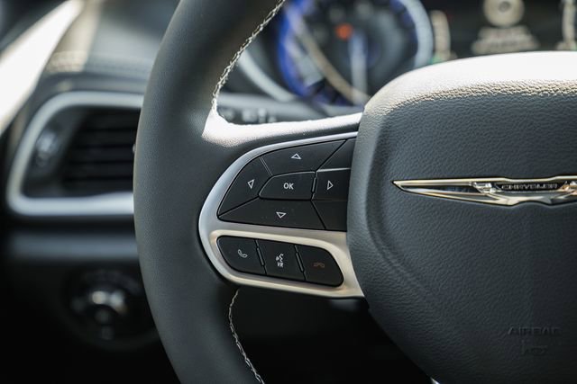 New 2026 Chrysler Pacifica Select image 34