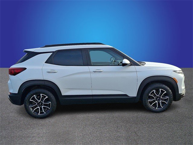 Certified 2025 Chevrolet TrailBlazer ACTIV w/ Convenience Package image 3