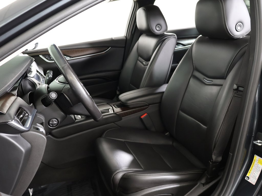 Used 2018 Cadillac XTS Luxury w/ Driver Awareness Package image 31