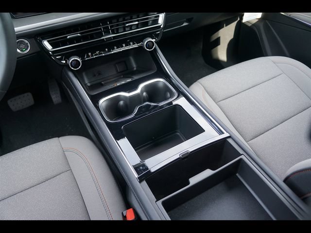 New 2026 Chevrolet Traverse LT FWD image 16