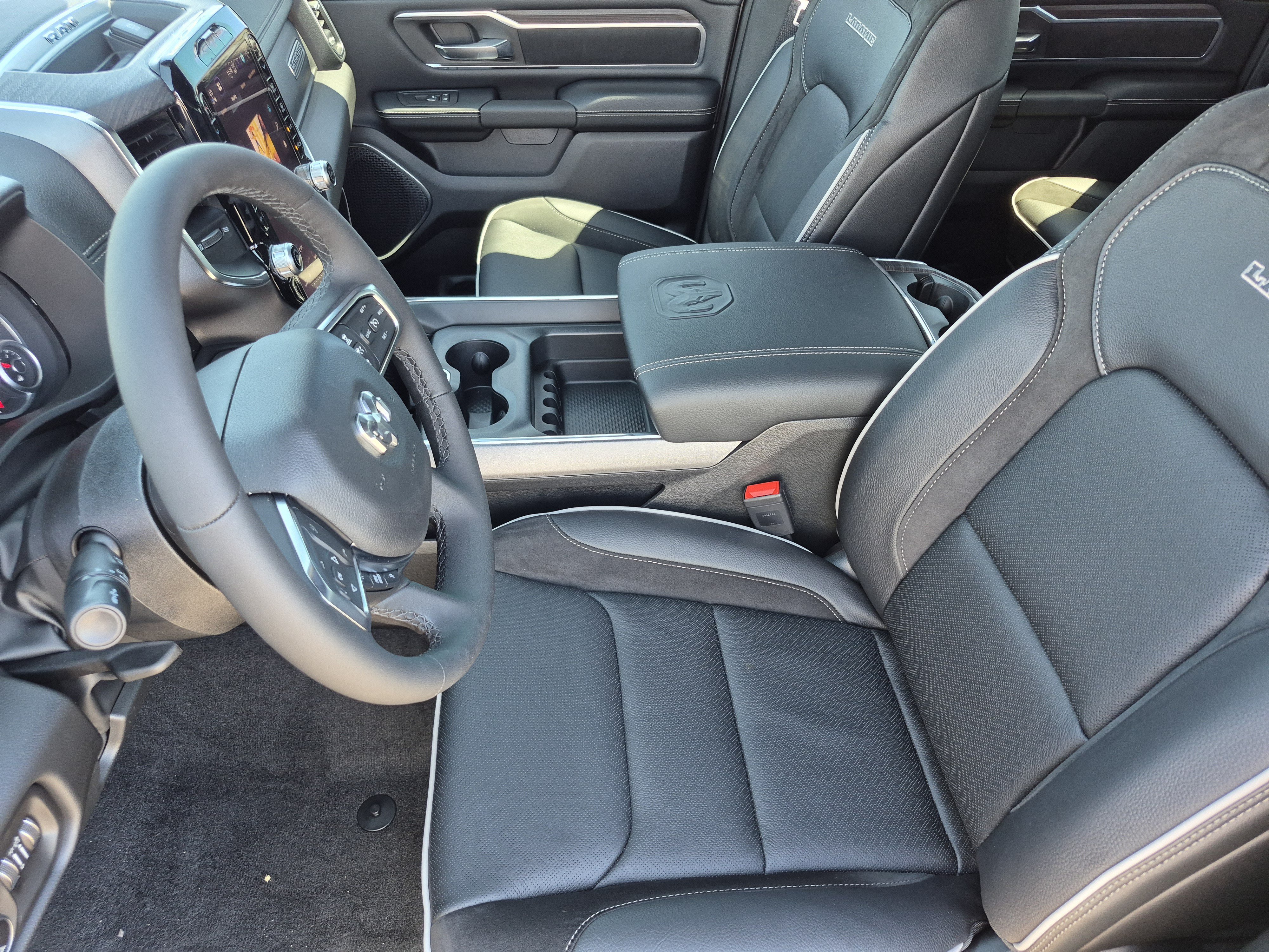 New 2026 RAM 1500 Laramie w/ Night Edition AWD/4WD image 21