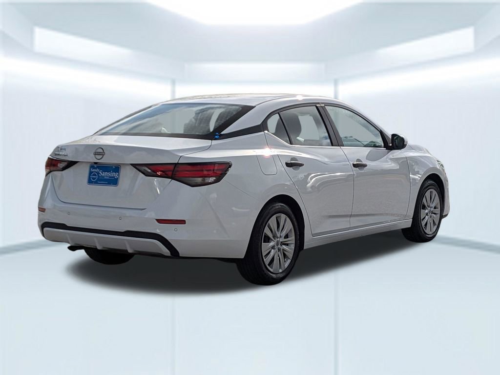 Used 2024 Nissan Sentra S image 7