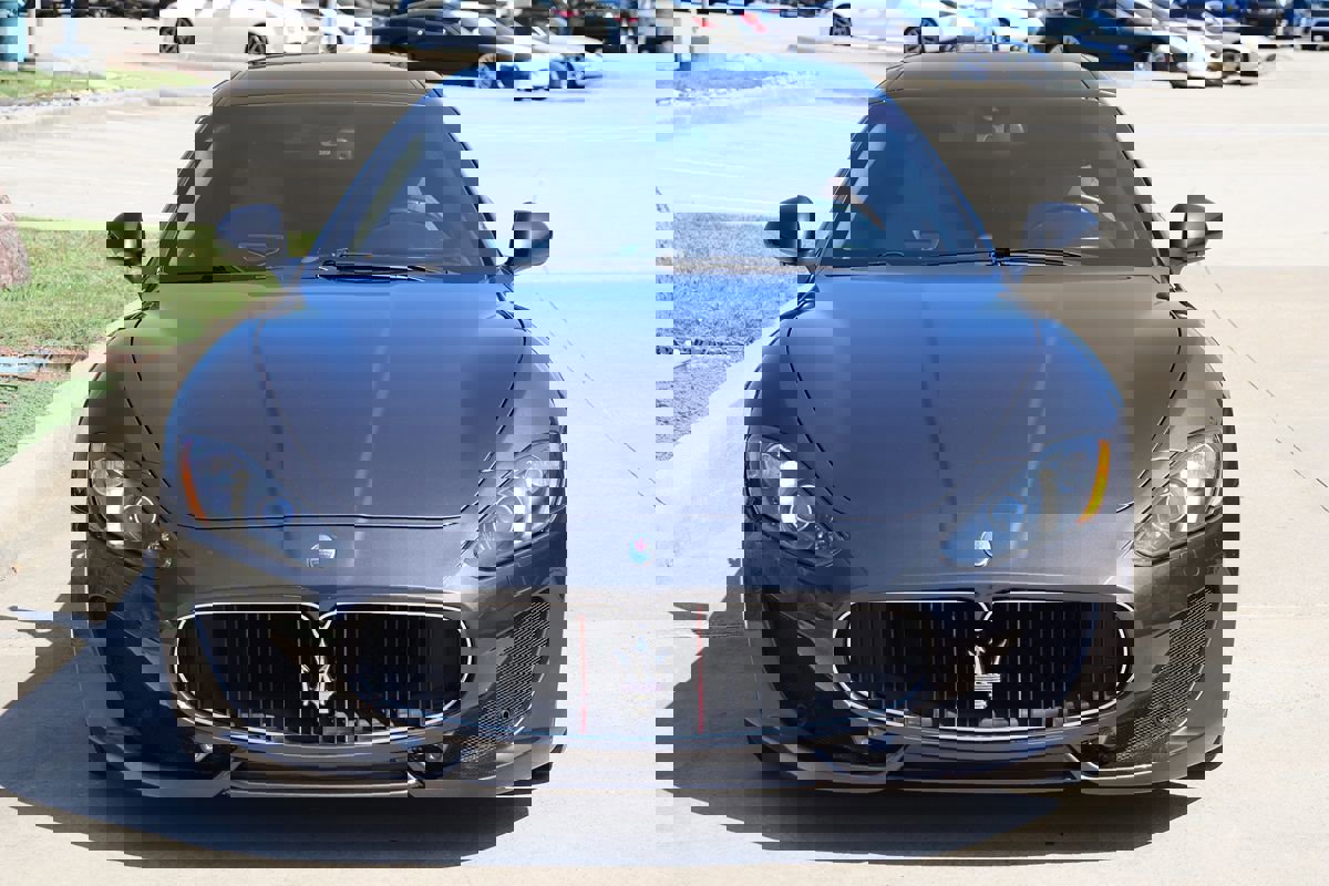 Used 2014 Maserati GranTurismo Sport image 3