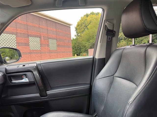 Used 2021 Toyota 4Runner Nightshade AWD/4WD image 33