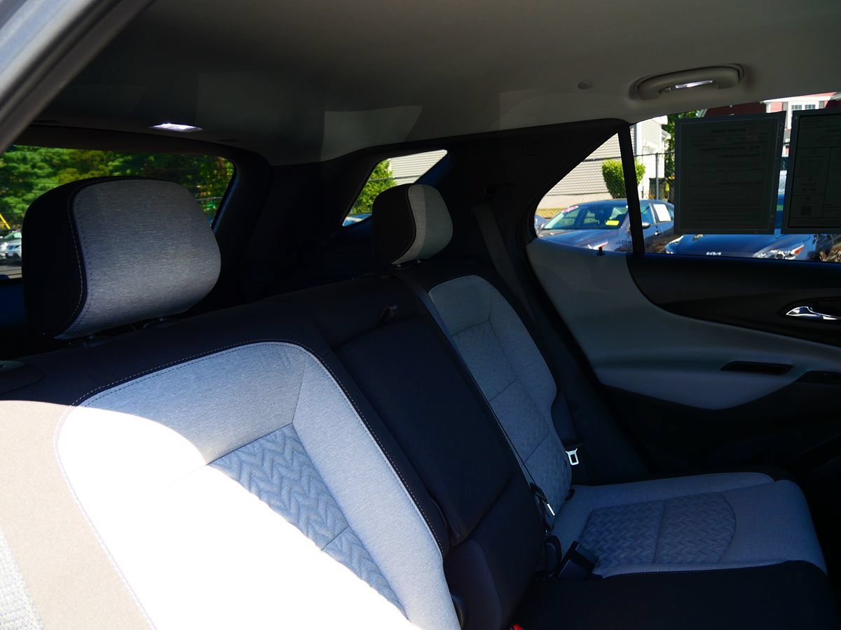 Used 2023 Chevrolet Equinox LS w/ LPO, Floor Liner Package AWD/4WD image 26