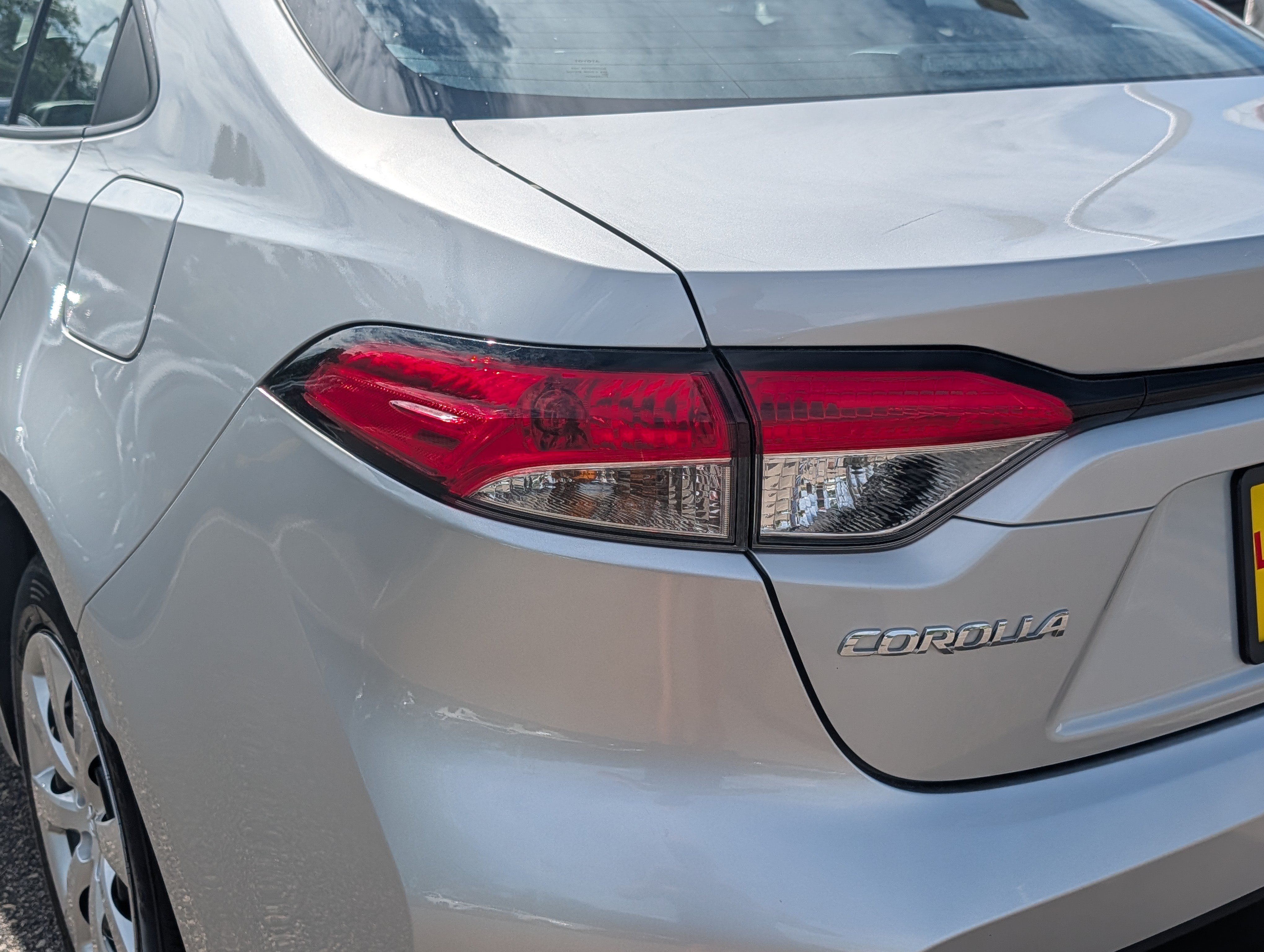 Certified 2024 Toyota Corolla LE FWD image 17