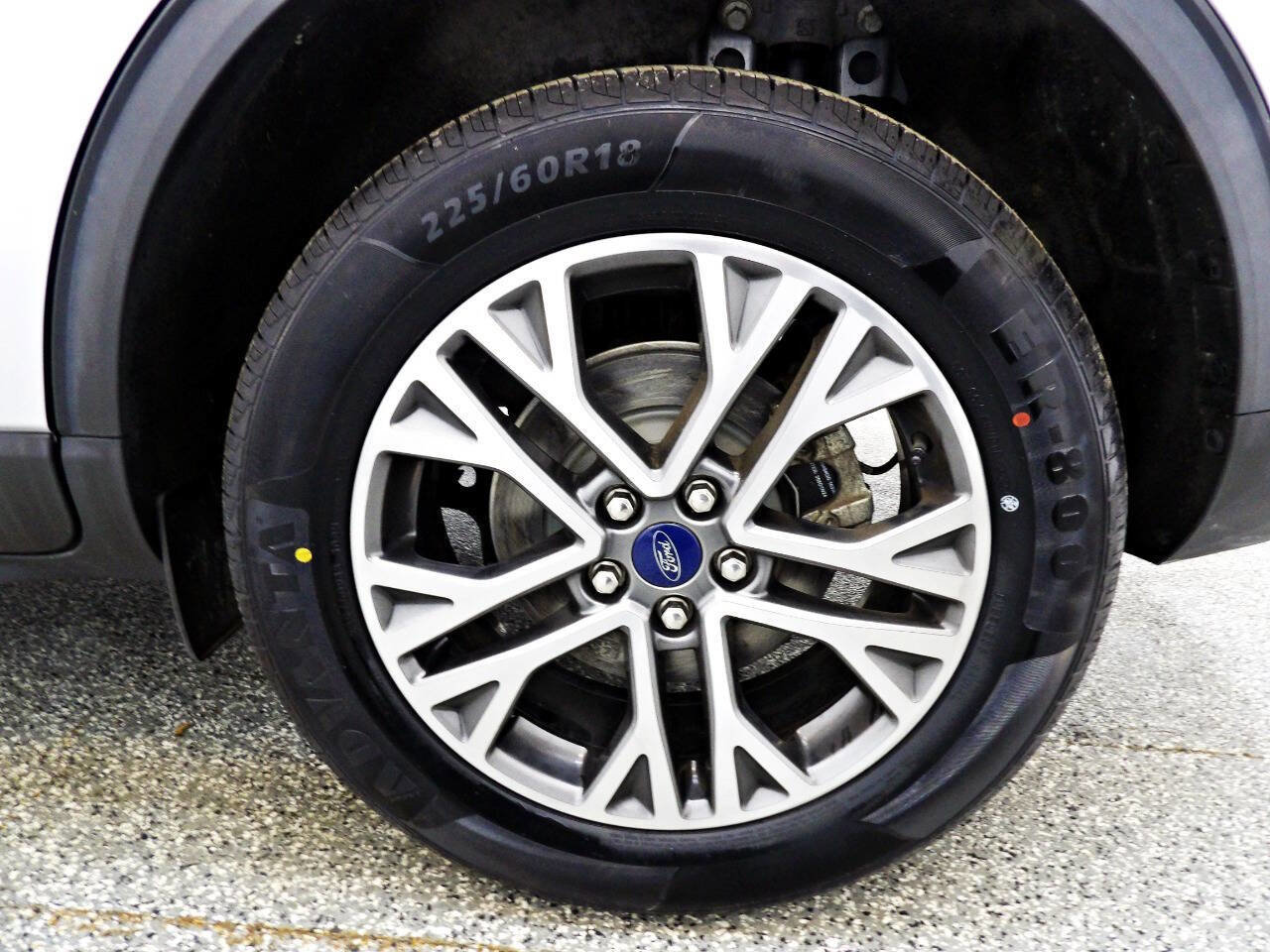 Used 2020 Ford Escape SEL image 21