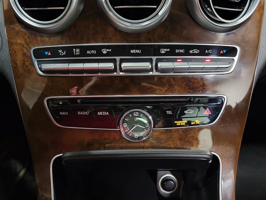 Used 2016 Mercedes-Benz C 300 4MATIC Sedan image 18