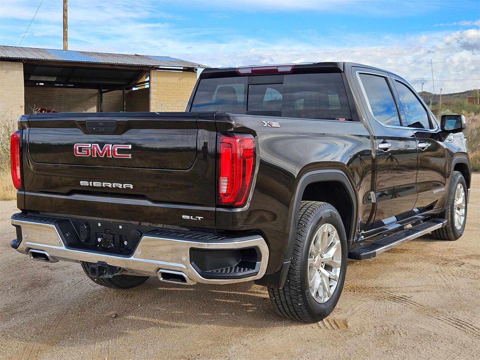 Used 2019 GMC Sierra 1500 SLT w/ SLT Premium Plus Package image 5