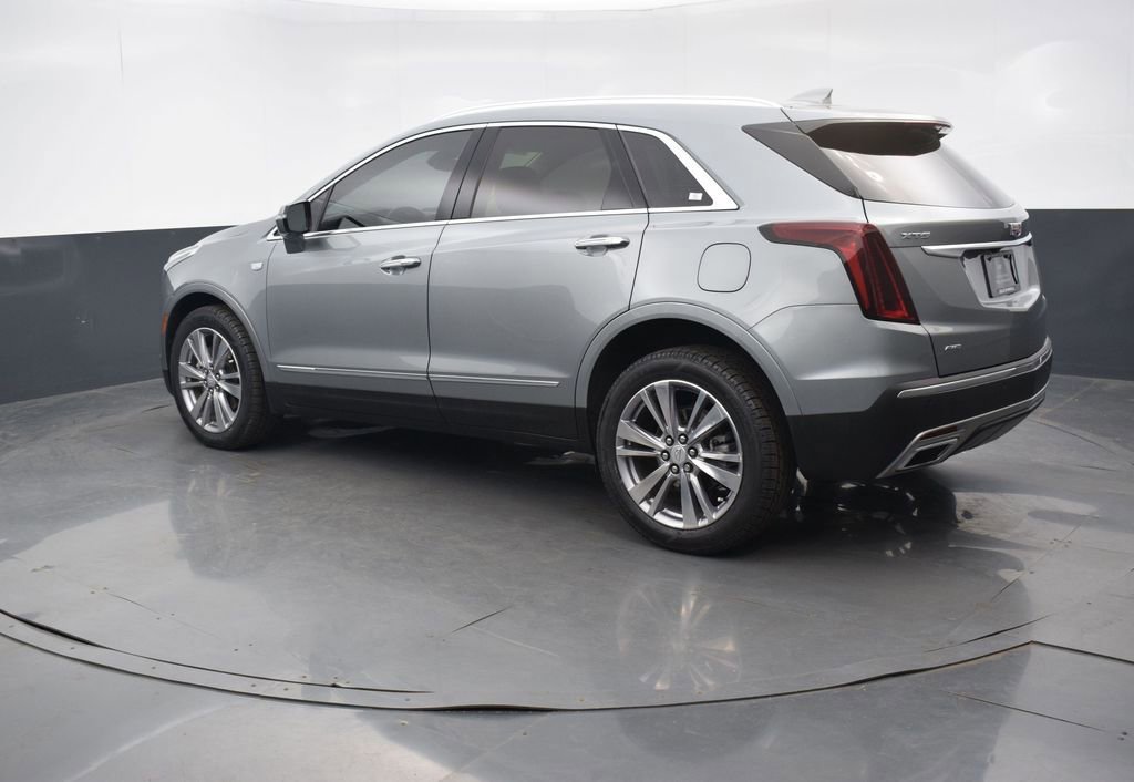 Used 2024 Cadillac XT5 Premium Luxury w/ LPO, Floor Liner Package AWD/4WD image 4