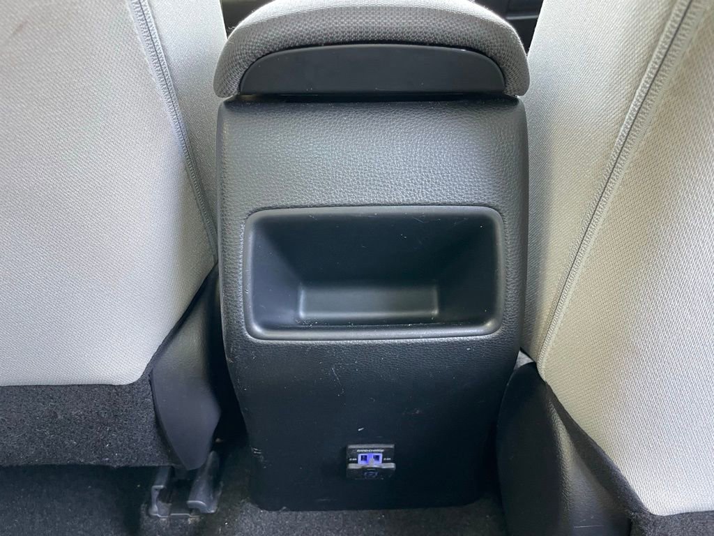 Used 2022 Toyota Corolla L FWD image 34
