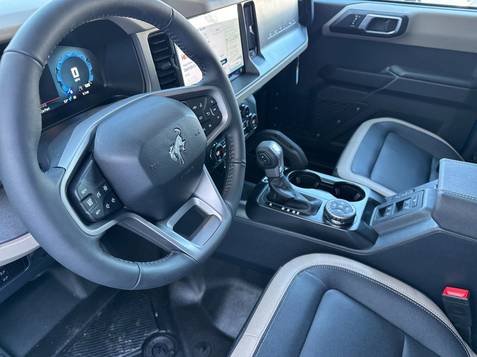 New 2026 Ford Bronco Big Bend w/ Black Diamond Package image 9