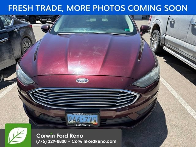 Certified 2017 Ford Fusion SE w/ Fusion SE Technology Package FWD image 2