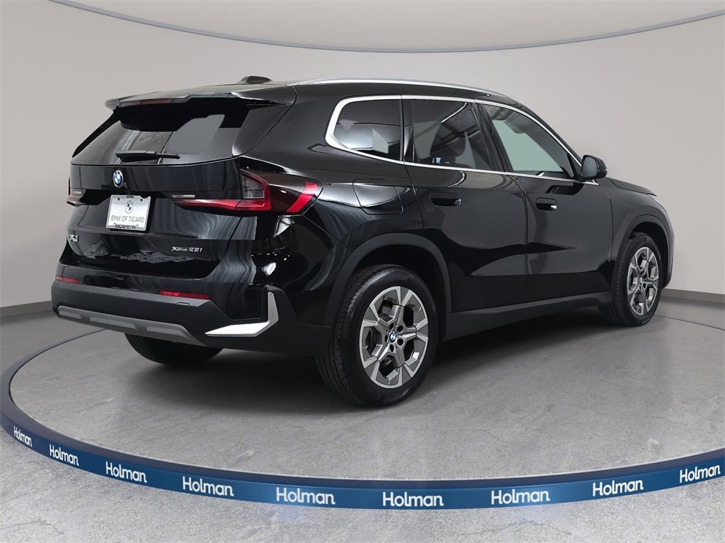 Used 2023 BMW X1 xDrive28i w/ Convenience Package image 6