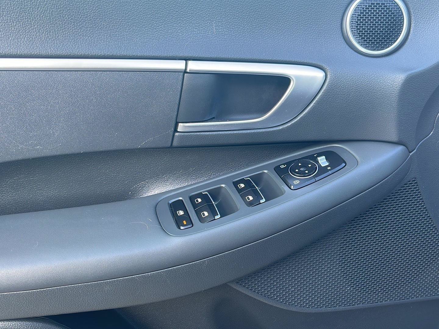 Used 2022 Hyundai Sonata SE FWD image 16