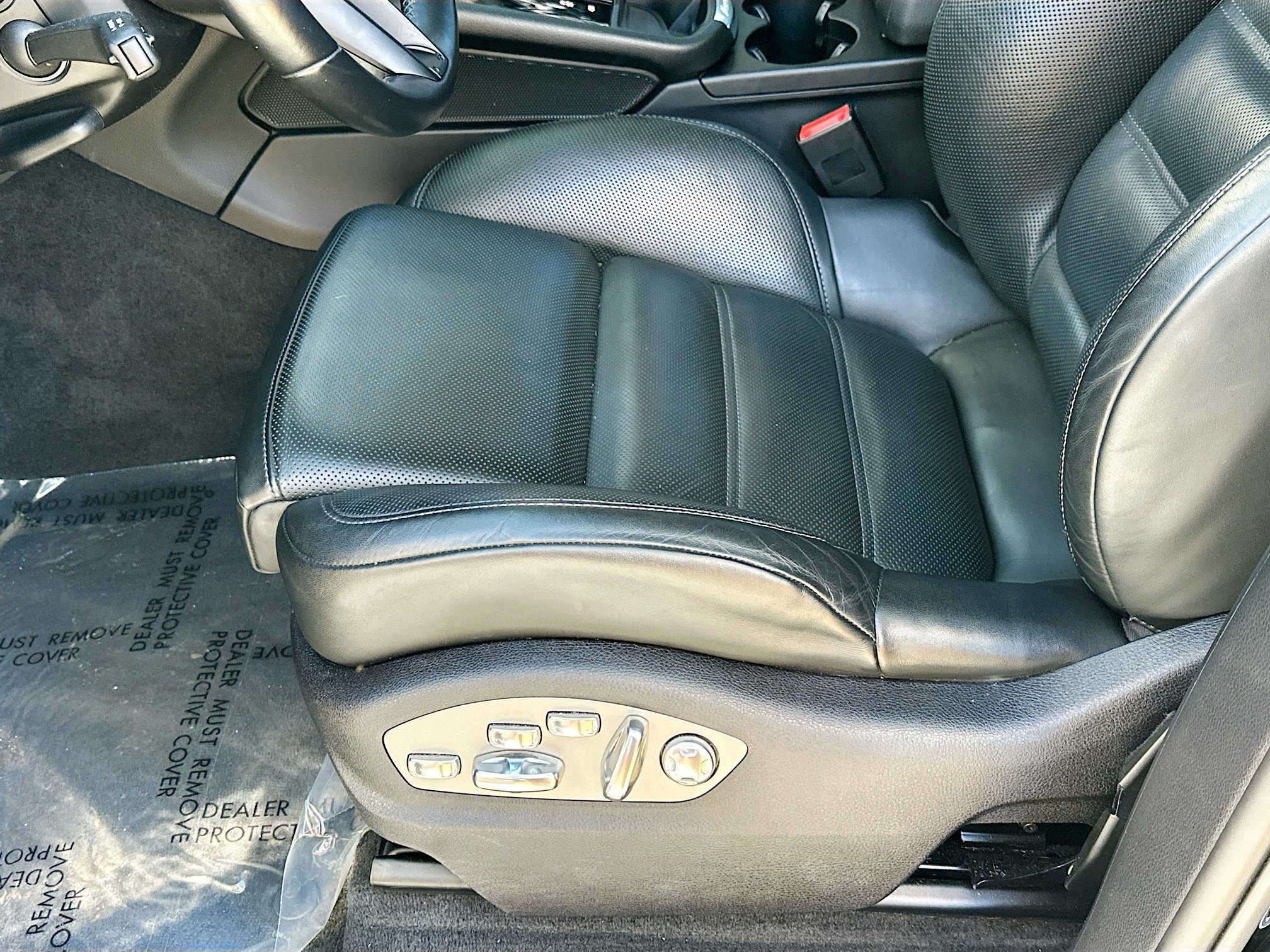 Used 2024 Porsche Macan S image 19