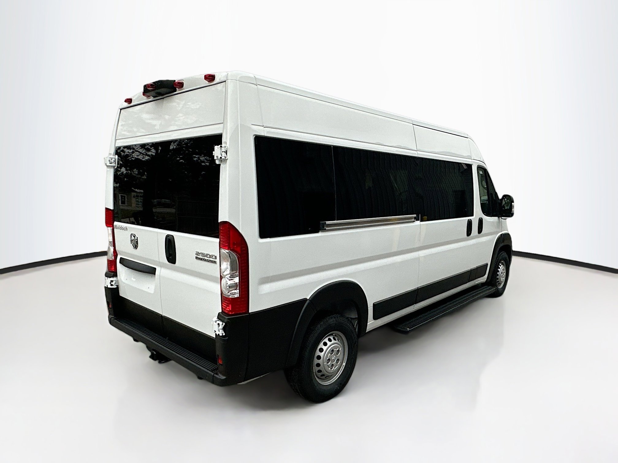 Used 2024 RAM ProMaster 2500 w/ Safety Group image 7