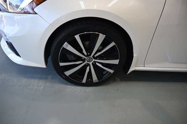 Used 2020 Nissan Altima 2.5 SR FWD image 26