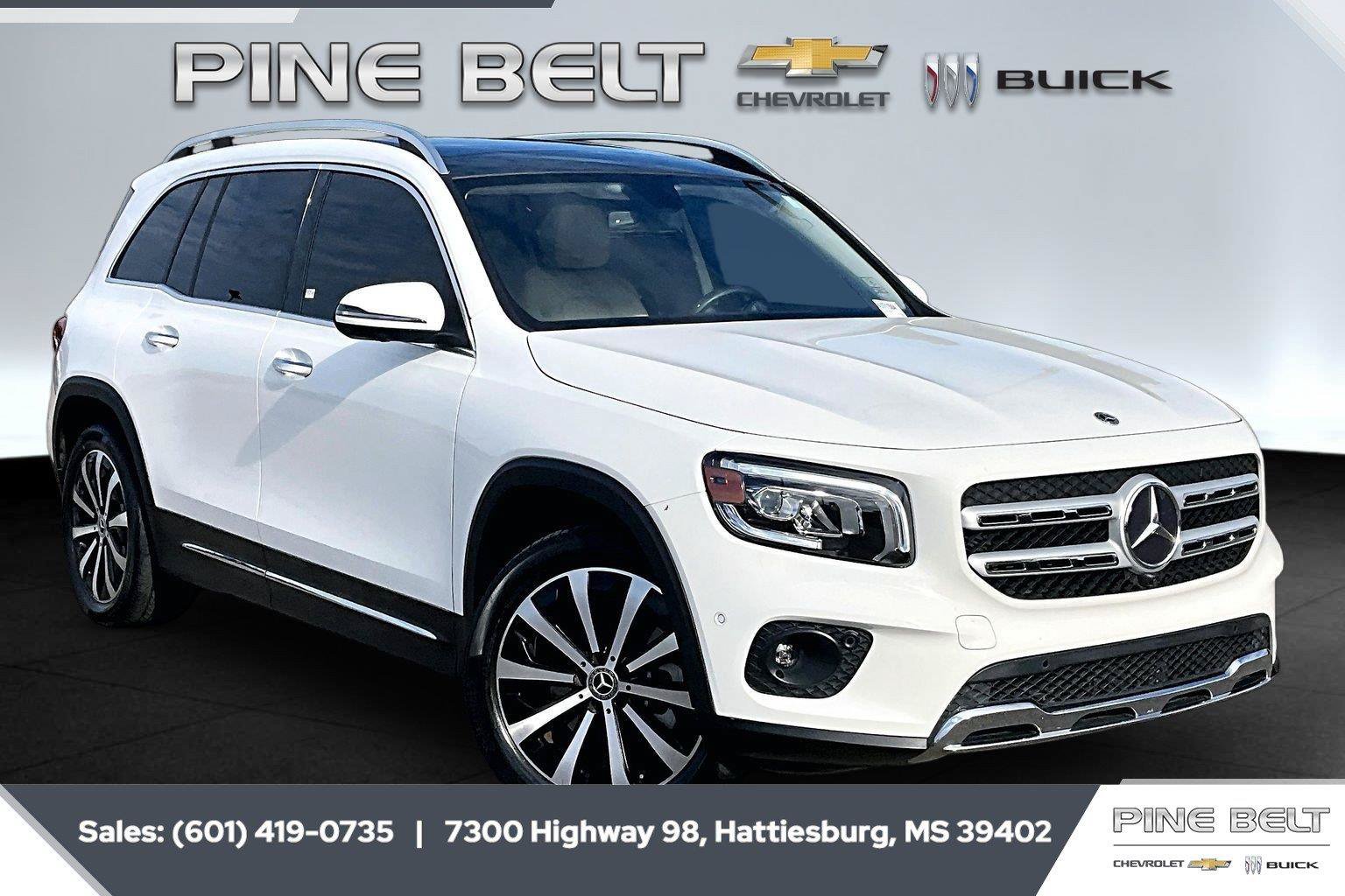 Used 2023 Mercedes-Benz GLB 250 image 1