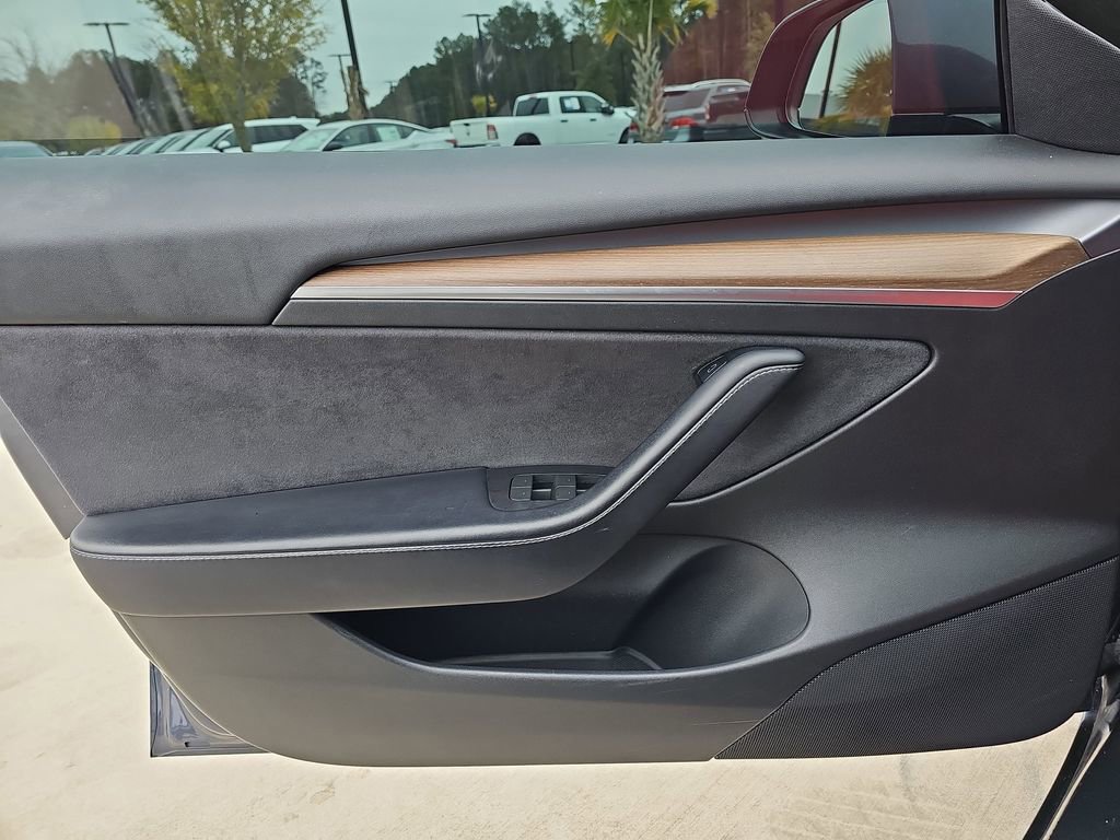 Used 2022 Tesla Model 3 Long Range image 32