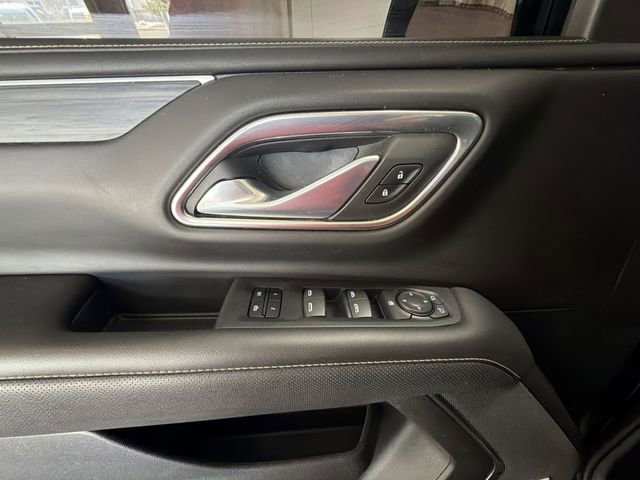 Certified 2023 GMC Yukon XL SLT image 13